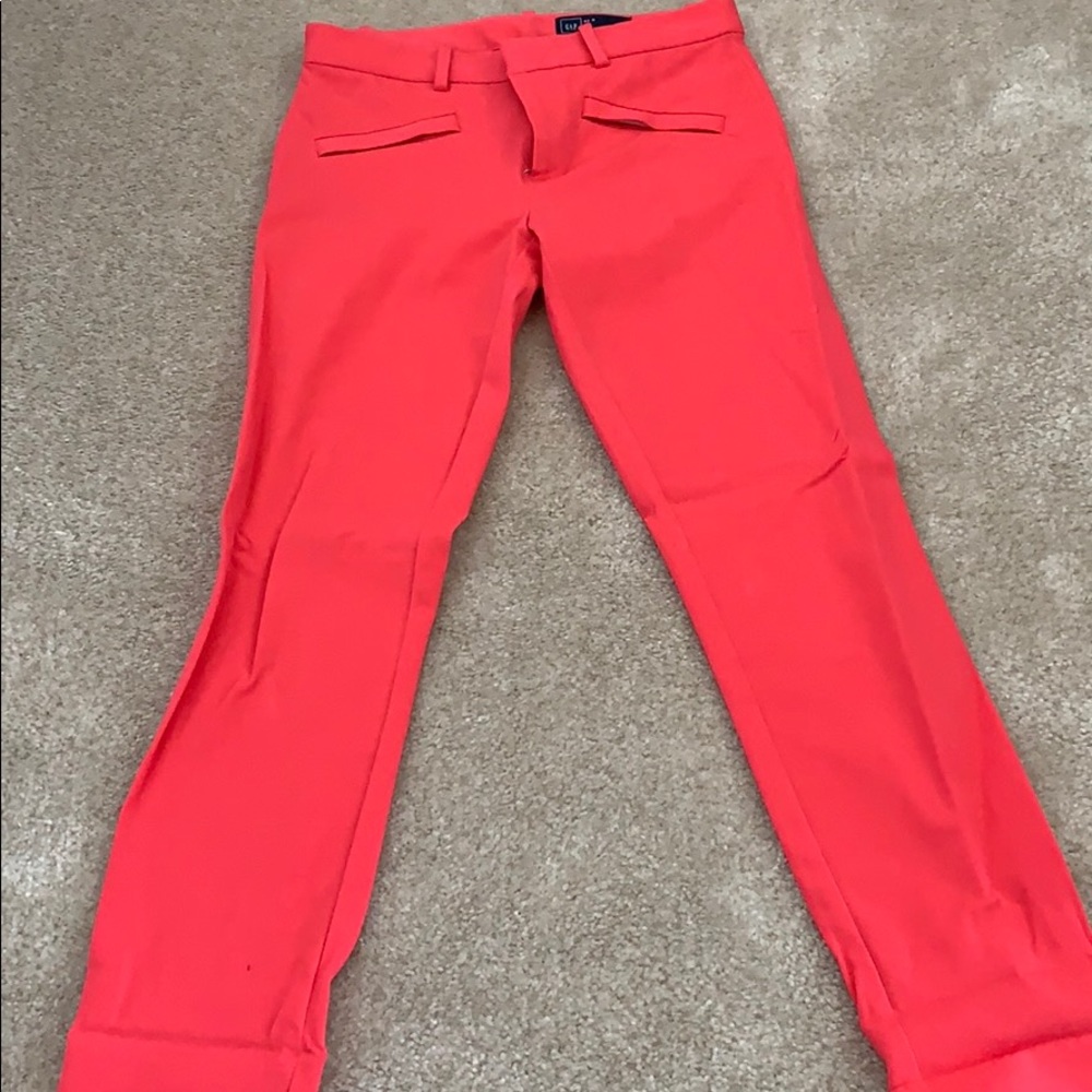 Red cropped ankle length pants